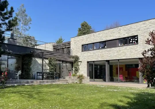 Maison en pierre naturelle
